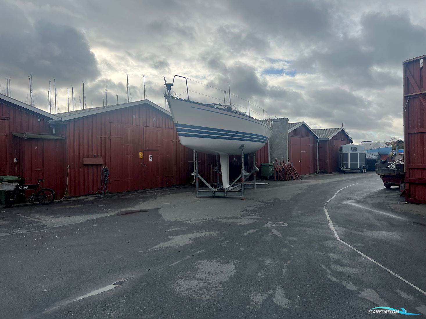 X-119 X-Yachts/Epoxy laminated UV Hull