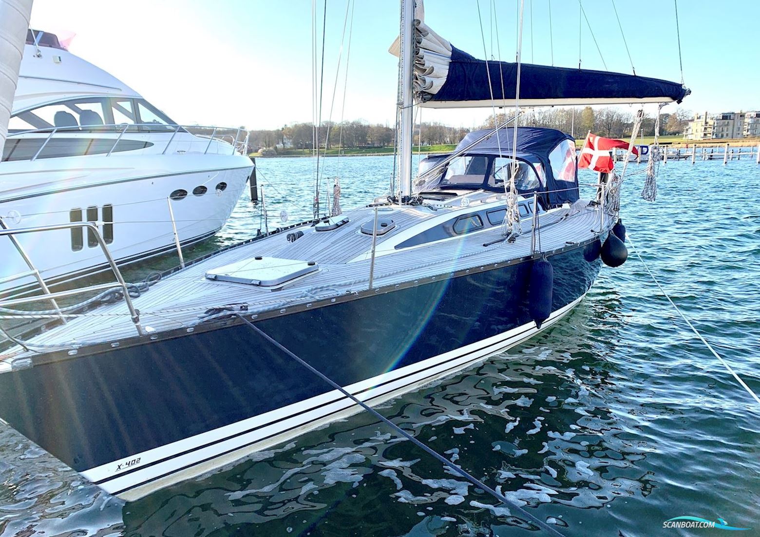 X-402, meget velholdt, NEDSAT til 575000,-. SOLGT Sejlbåd 1986, med Volvo Penta  motor, Danmark