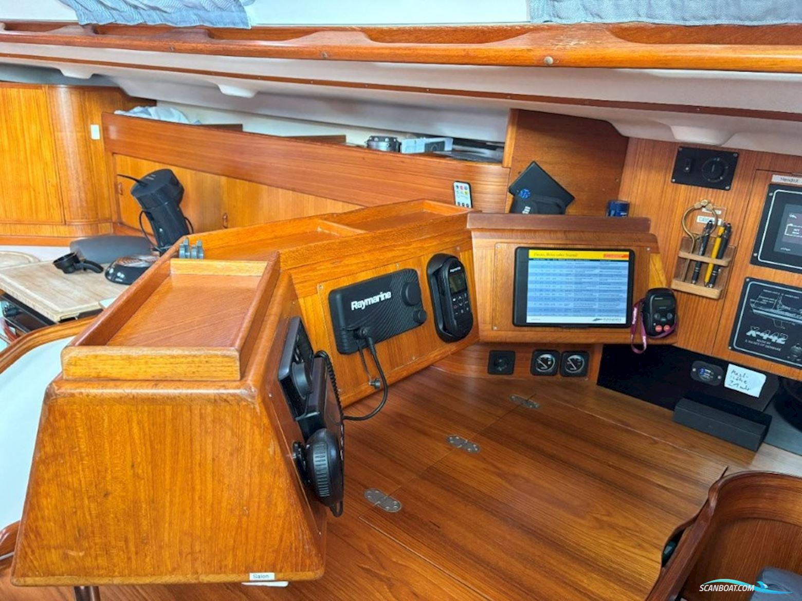 X-Yachts 442