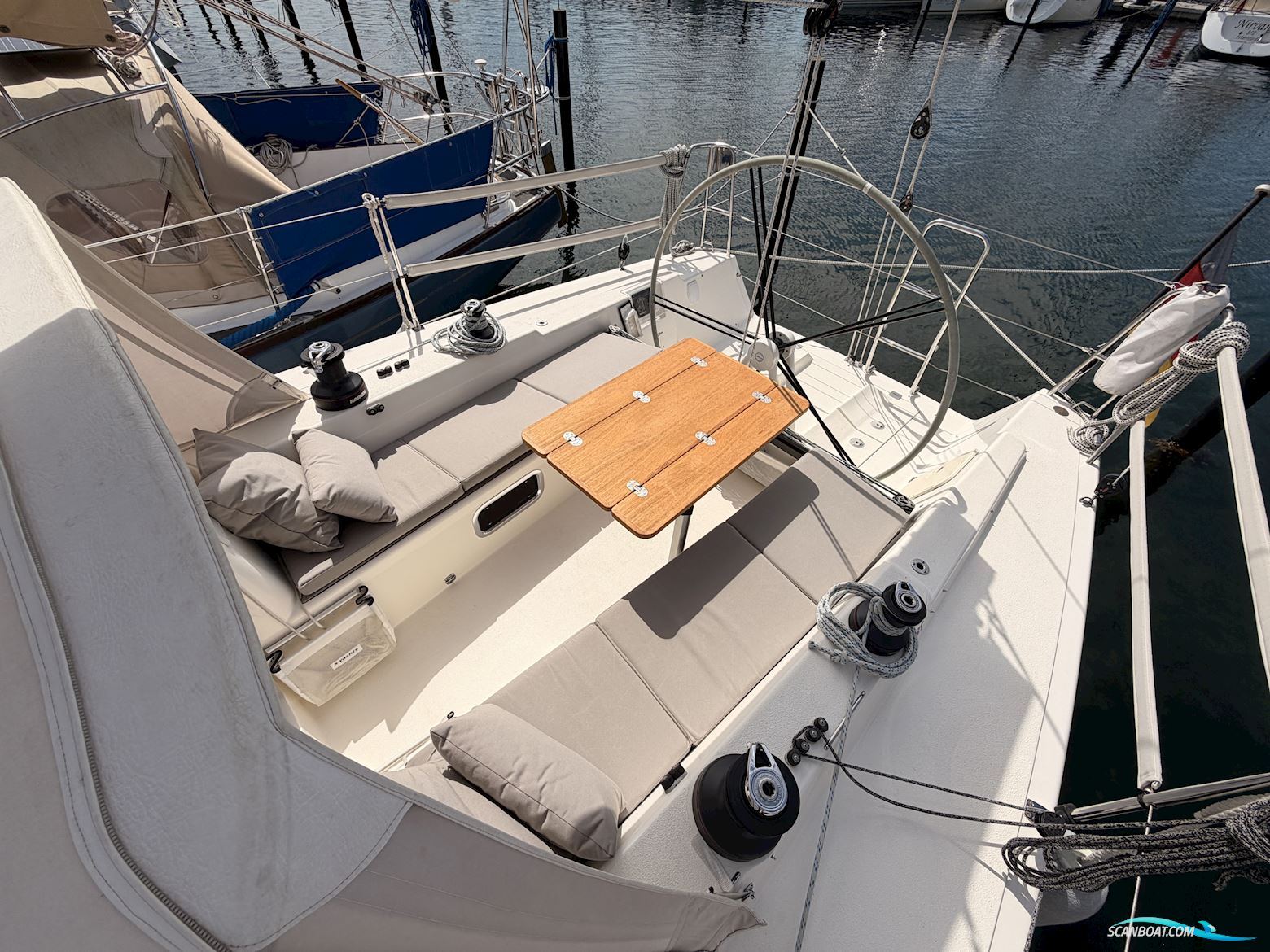 X-Yachts X-35