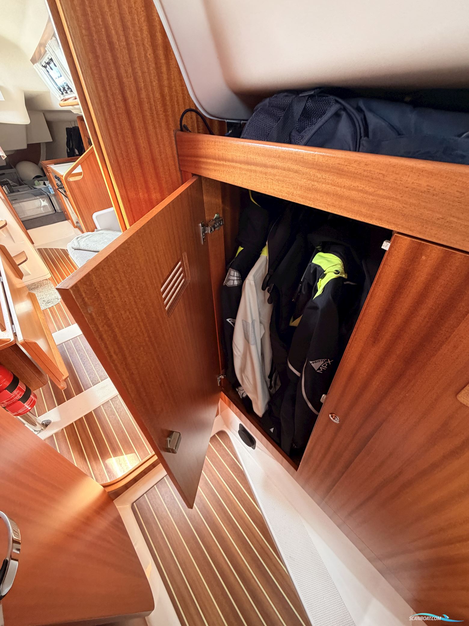 X-Yachts X-35