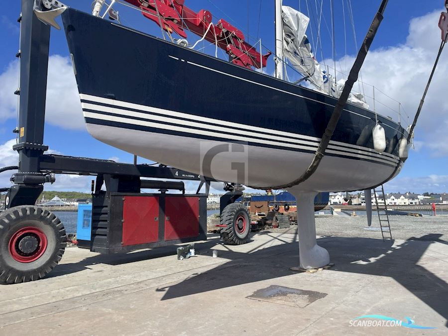 X-Yachts X-43