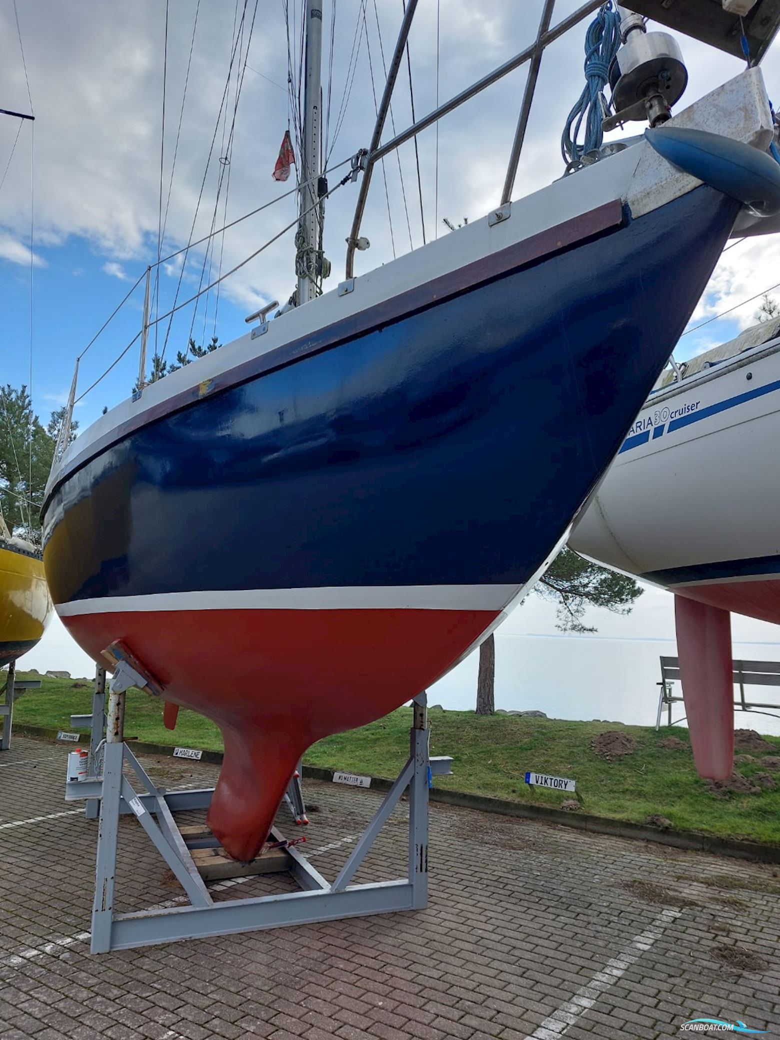 Yacht-Service Jenneskens Najade 900 de Luxe Sejlbåd 1973, med Volvo Penta D1-30F motor, Tyskland