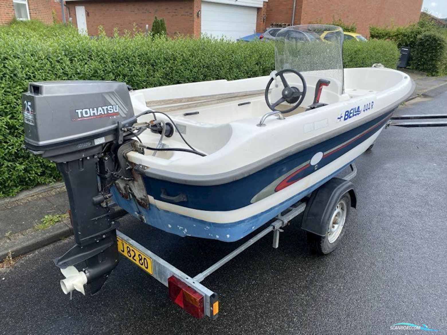 Bella 444R med 25 hk Tohatzu Småbåt 2003, med Tohatsu motor, Danmark