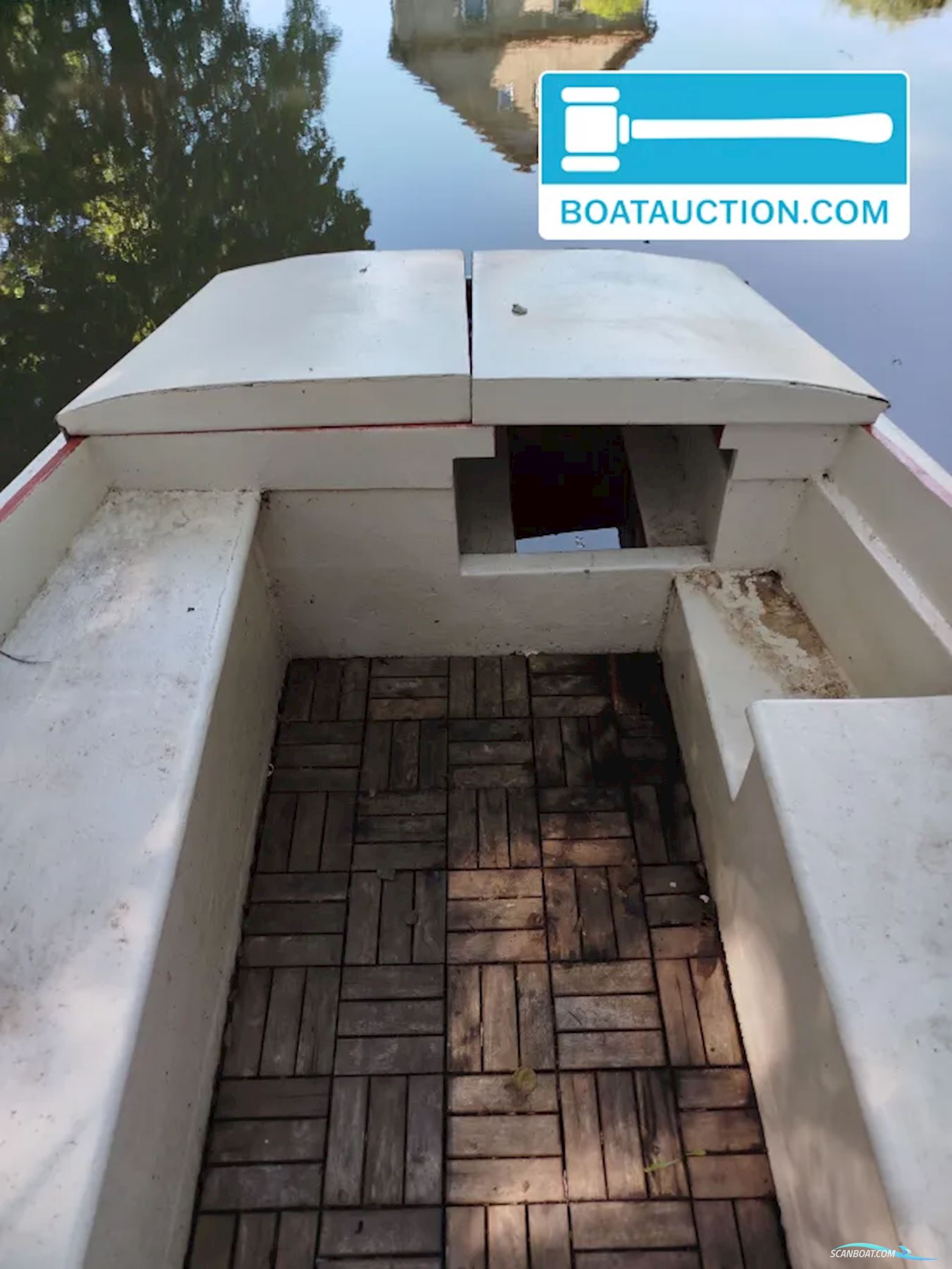 Cabinboat 700
