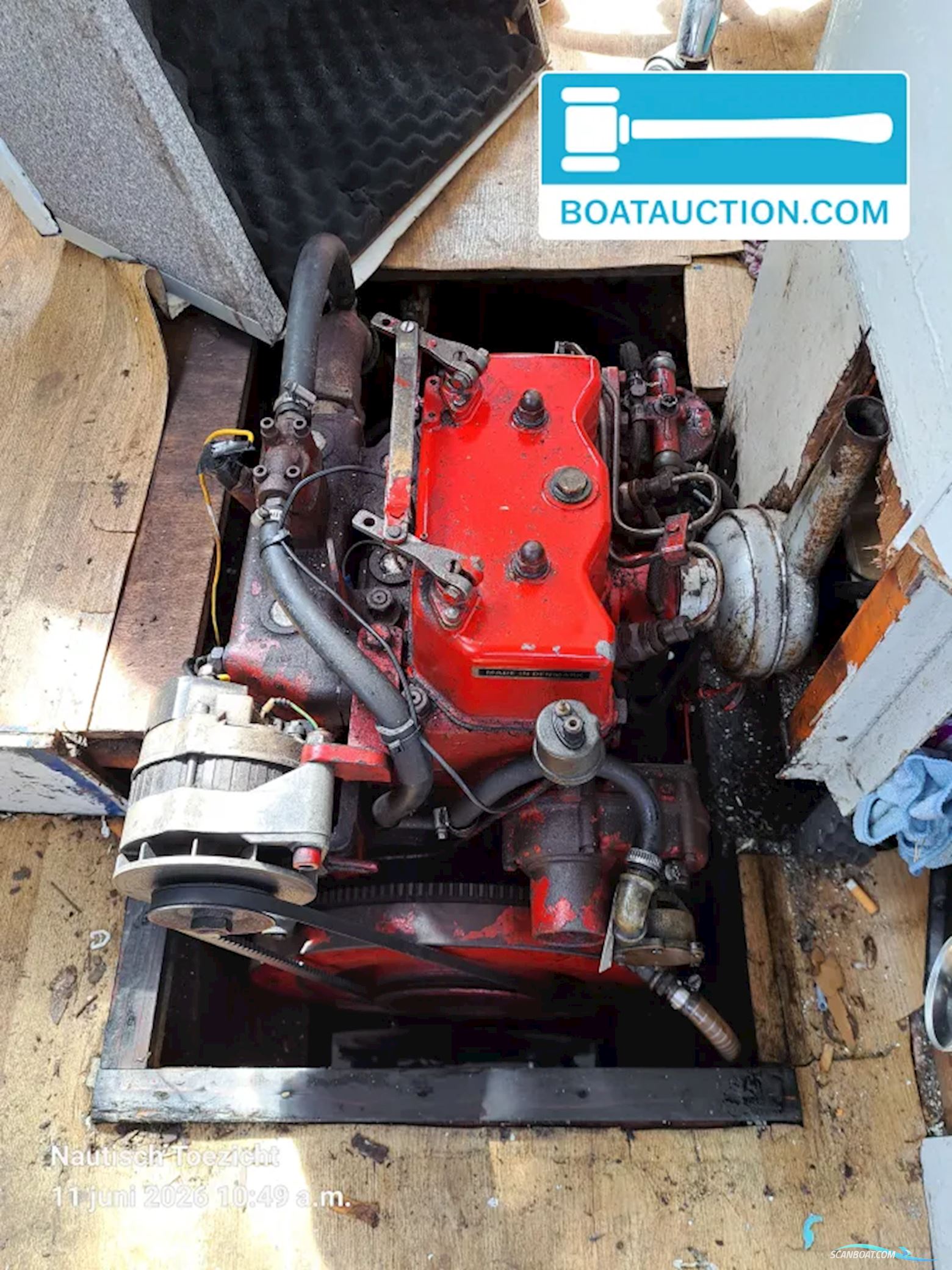 Motorboat 600