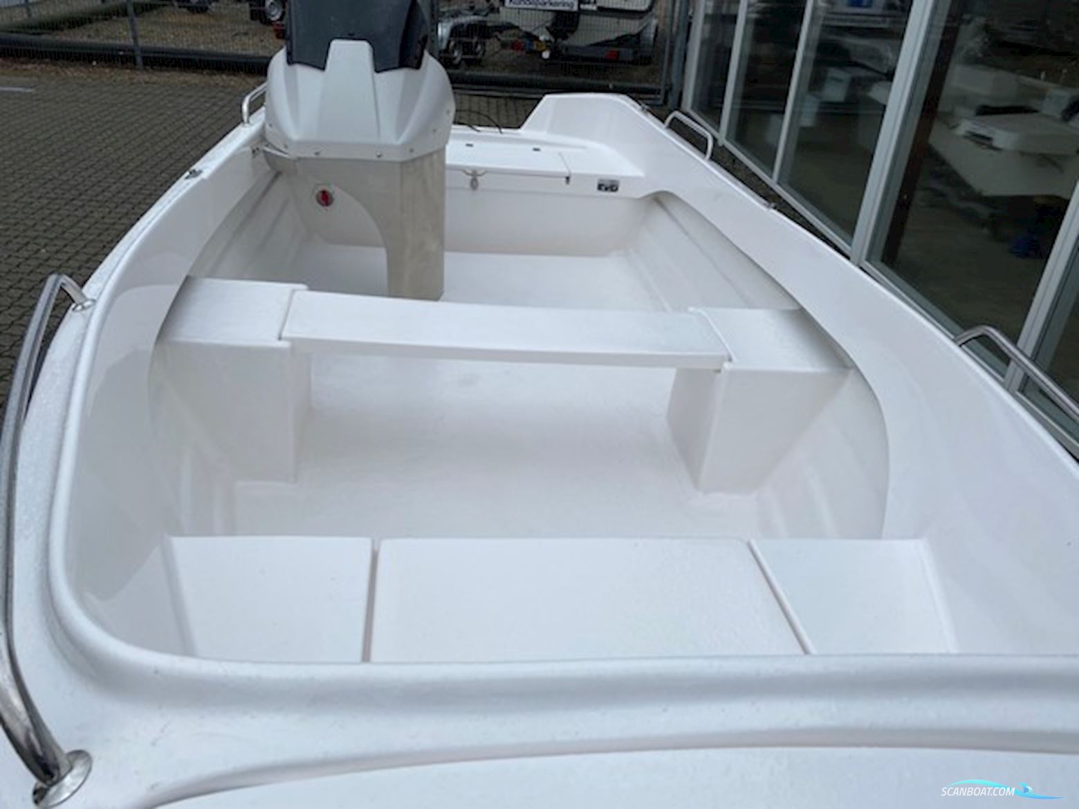 Nordic 470 Fisk med styrepult