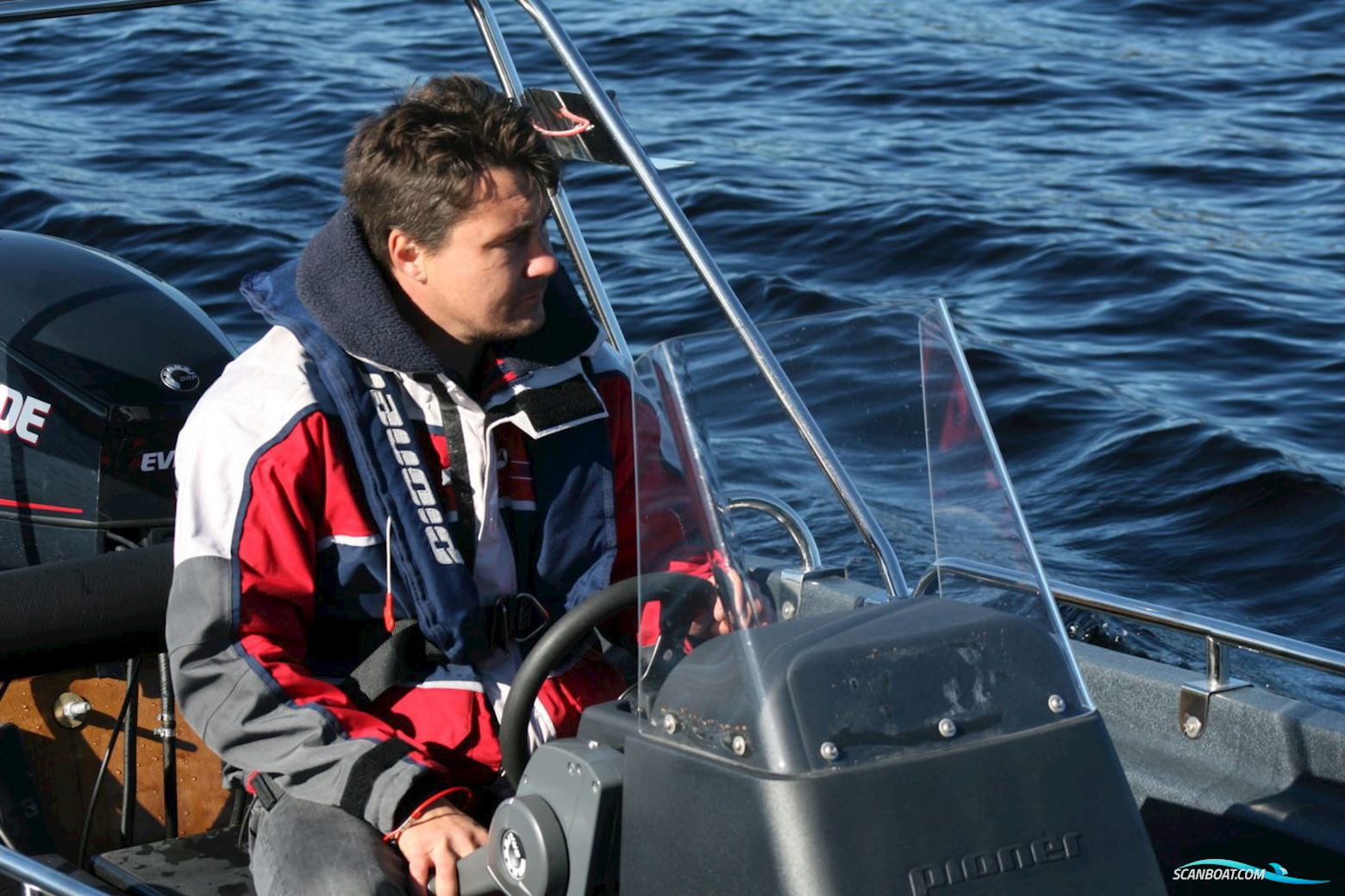 Steady 400 by Pioner