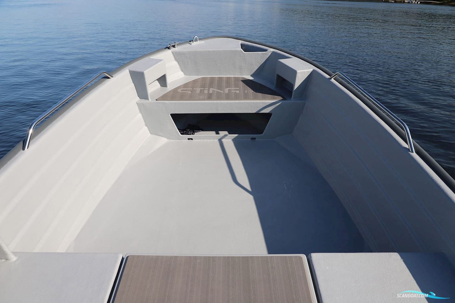 Sting 535 PRO (akterpulpet) 2025