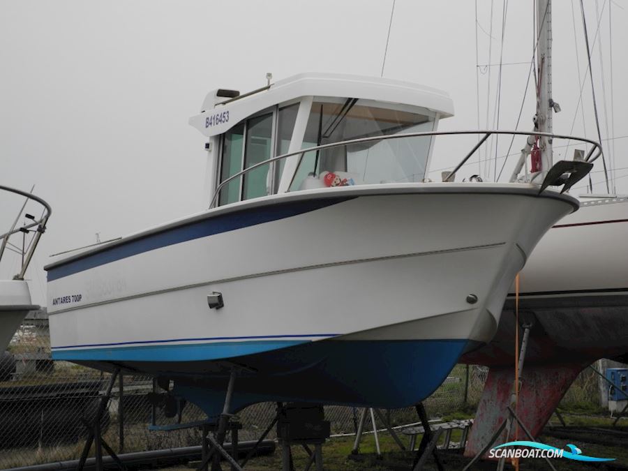 Beneteau Antares 700 P Speedbåd 2003, med Volvo Penta TAMD31P motor, Belgien