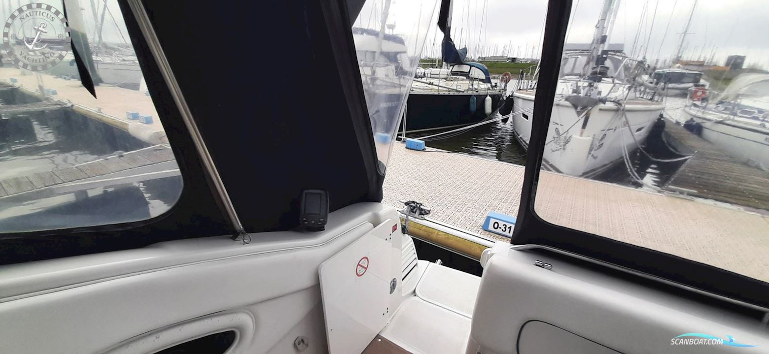 Chris Craft Crowne 25