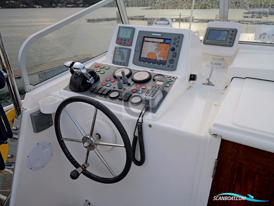 Dale Nelson 38 Aft Cabin