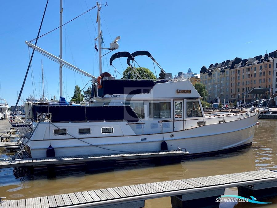 Grand Banks 42 Motoryacht Speedbåd 1996, med Caterpillar 3208TA motor, Finland