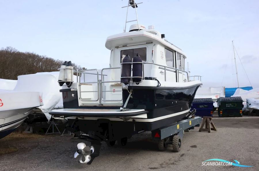 Minor Offshore 25