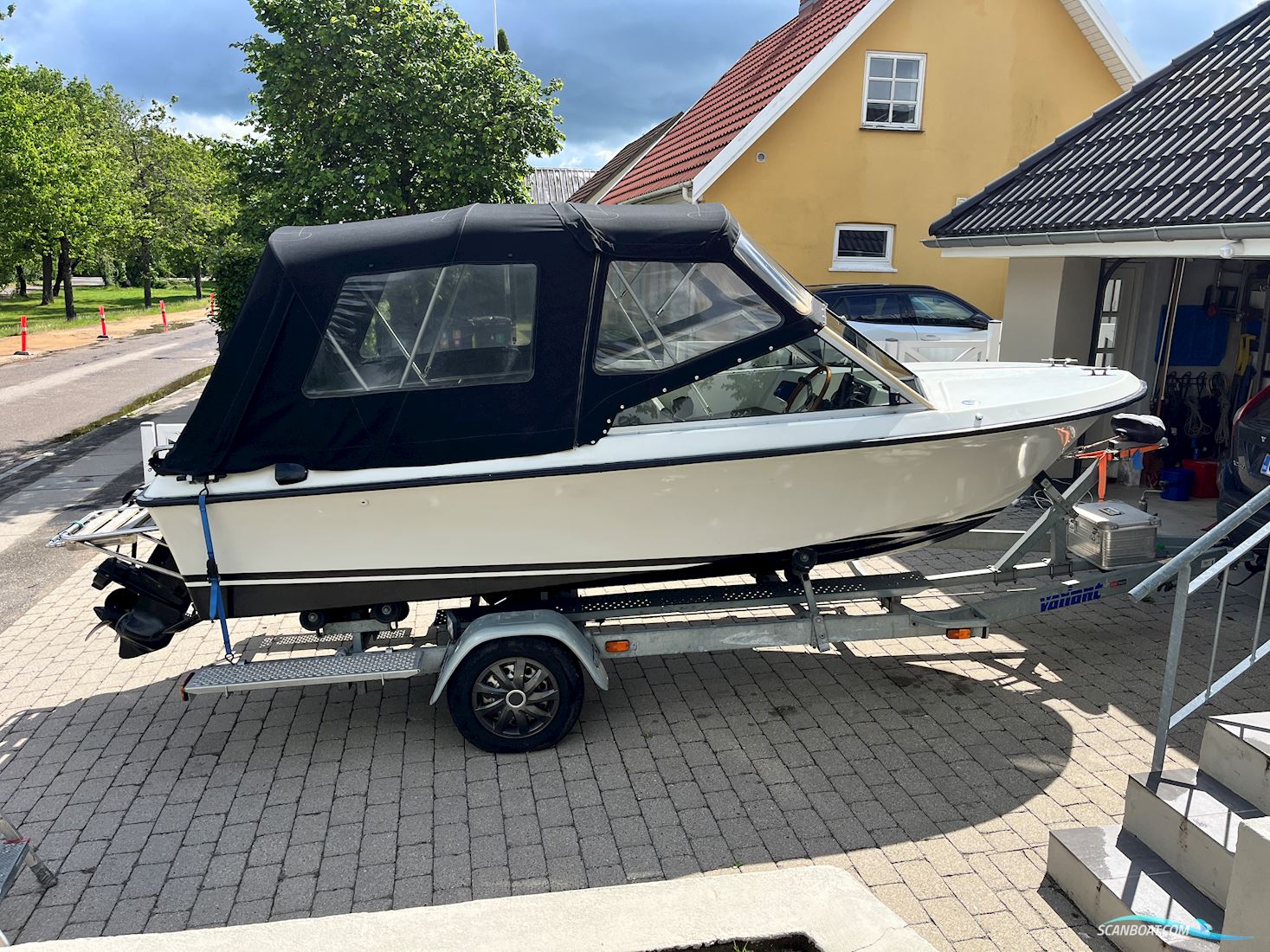 Polar 17 Tromling Daycruiser Suntop