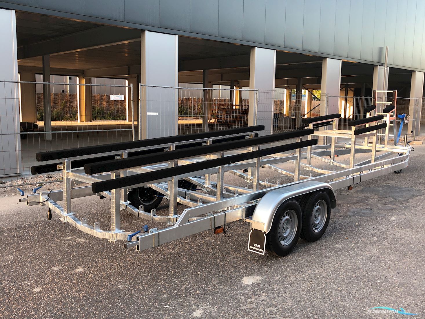 Predator/ Dough Wright