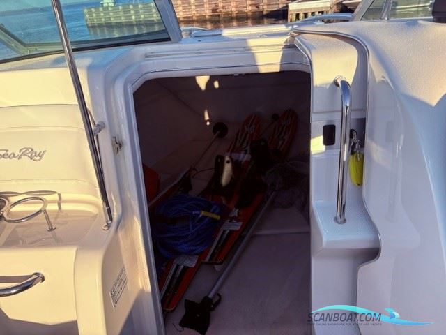 Sea Ray 220 Sun Sport