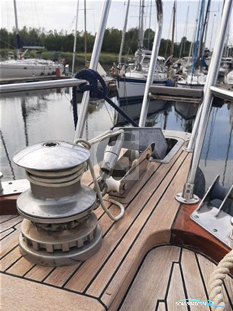 Cantiere Navale Petronio Lobster 44