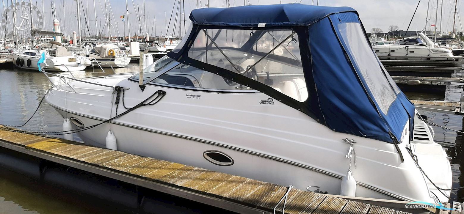 Chris Craft Crowne 25