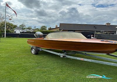 Day Cruiser Sportbåt 1964, med Suzuki motor, Danmark