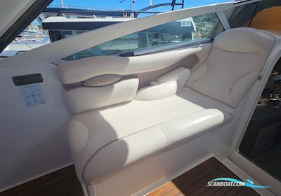 Doral 250 SE Sportbåt 2000, med Mercruiser motor, Sverige