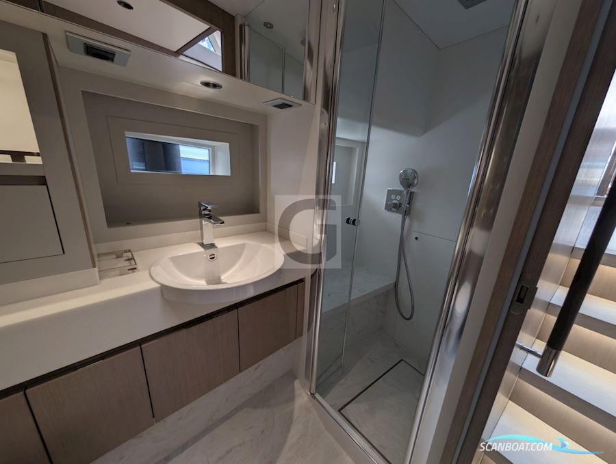 Glacier Yachts 48 C Bianchet Edition