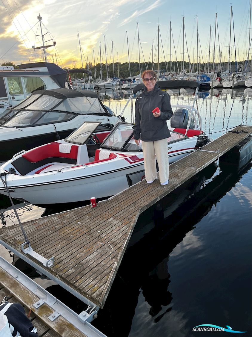 Glastron GX 190 Sport