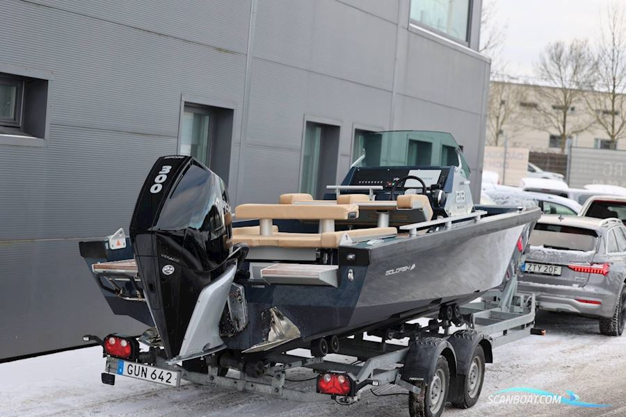 Goldfish 23 Tender Mercury V8 300hk