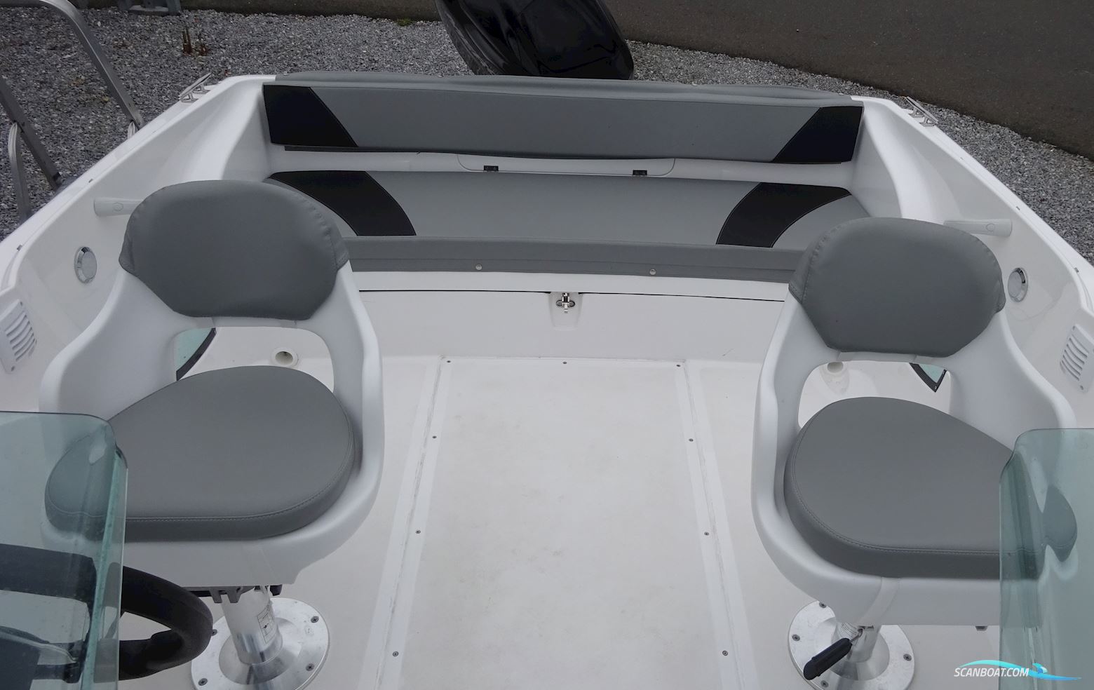 Olympic 520BR Med 60 hk Mercury