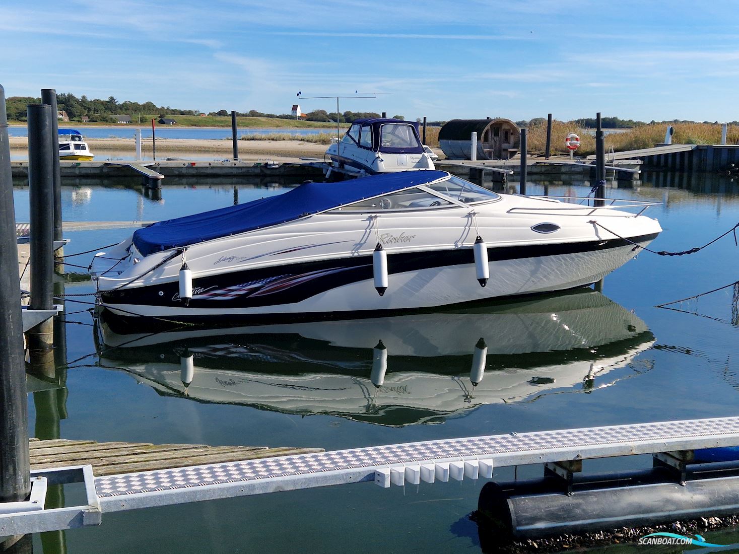 Rinker 232 Captiva