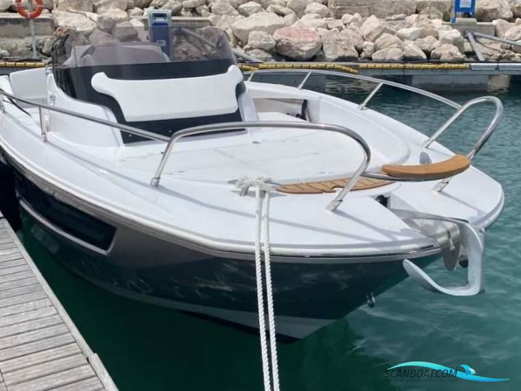 Sessa Key Largo 27 IB Sportbåt 2022, med 1 x 300 HP / 221 kW motor, Spanien