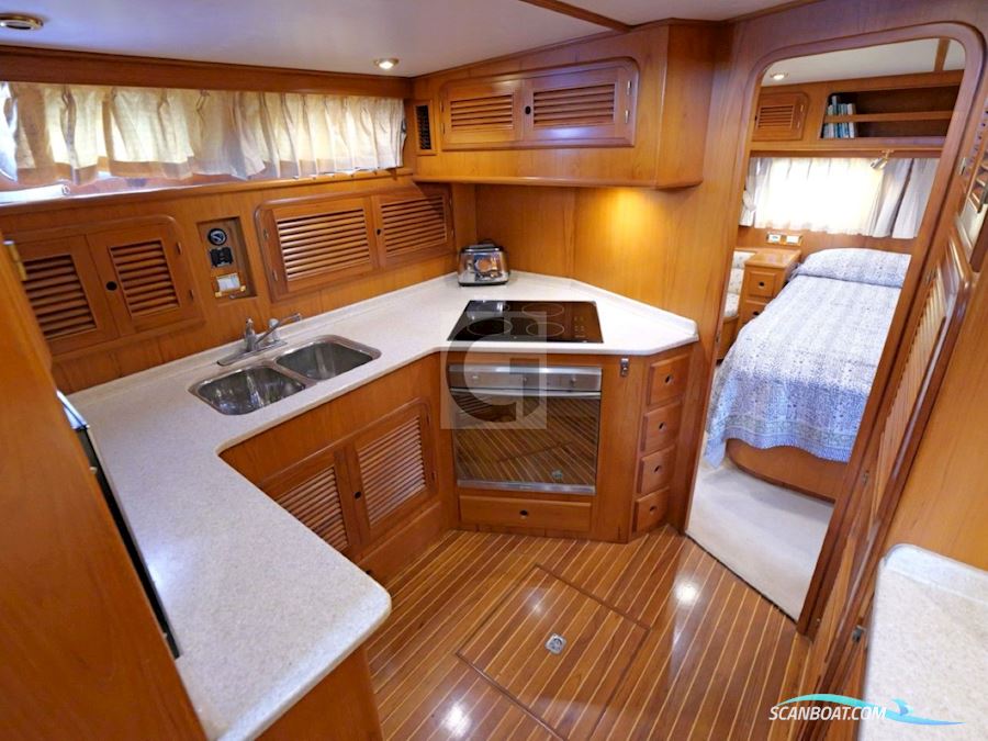 Trader 535 Signature