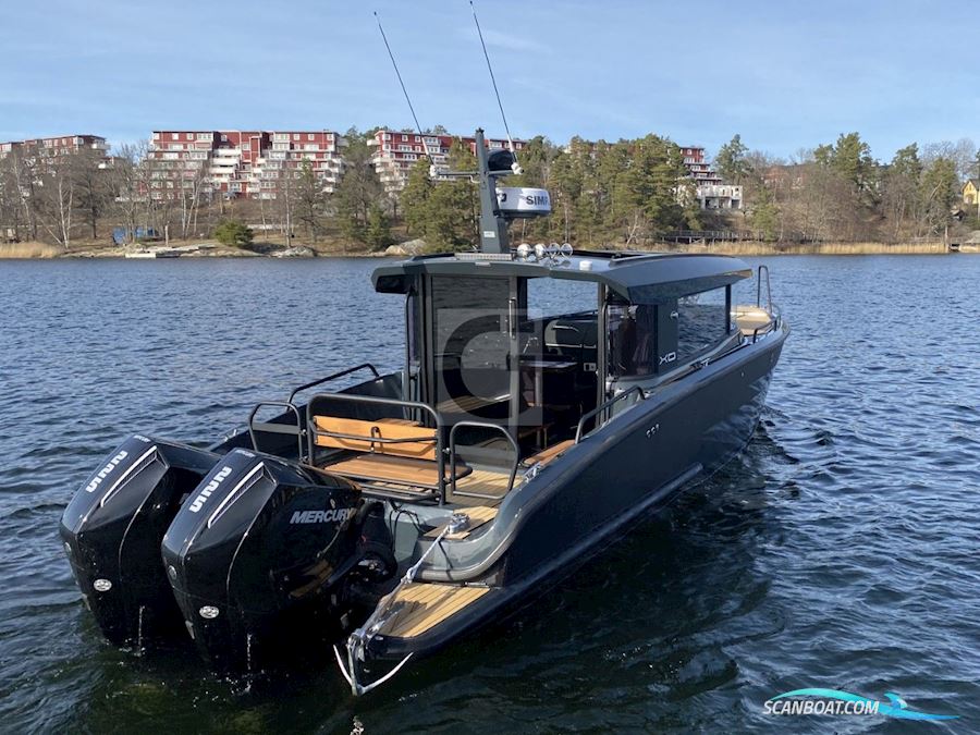 XO Boats Explr 10S+ Front Cabin