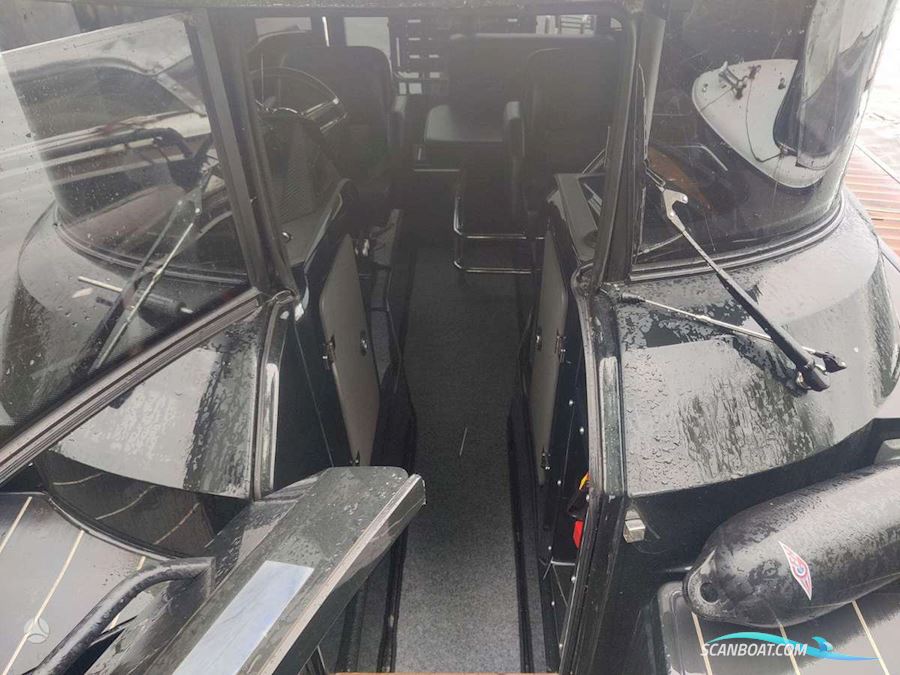 XO240 RS Cabin