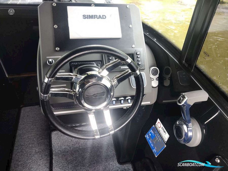 XO240 RS Cabin