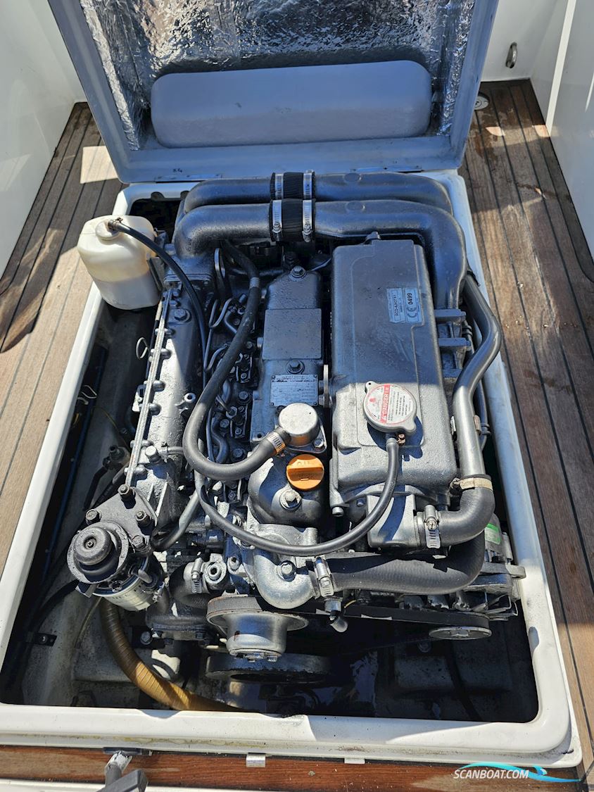 Castoldi JET Tender 18 m. Diesel motor