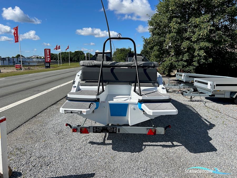 Compass 7 BR - 250 hk