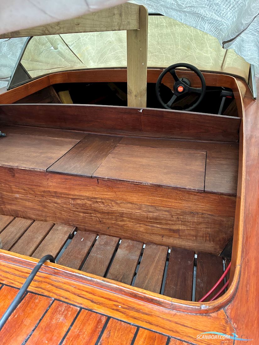 Day Cruiser