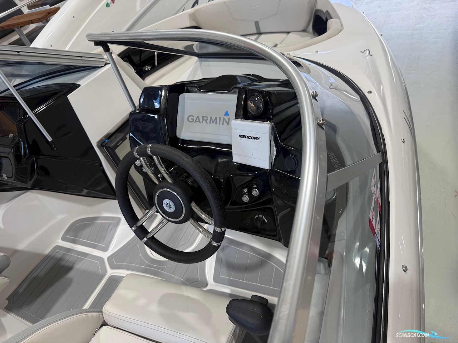 FS Yacht 205BR