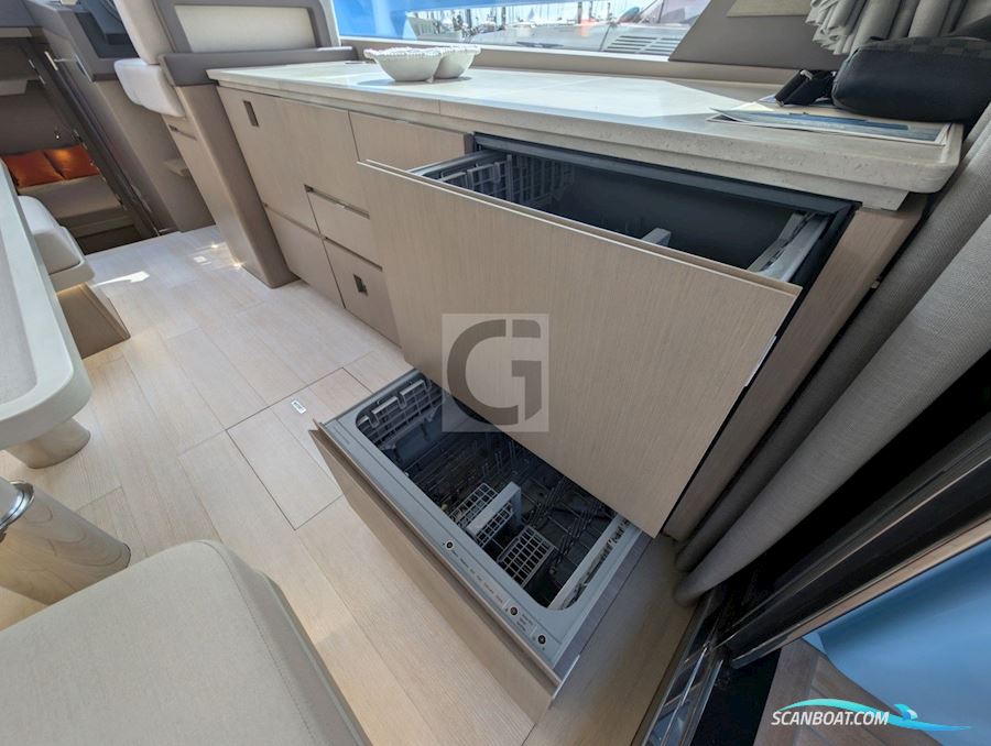 Glacier Yachts 48 C Bianchet Edition
