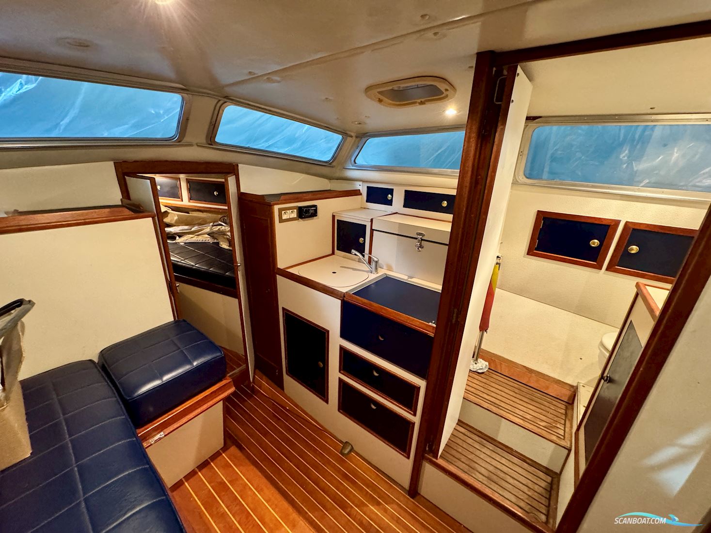 Levi 31 by Elephant Boat Yard