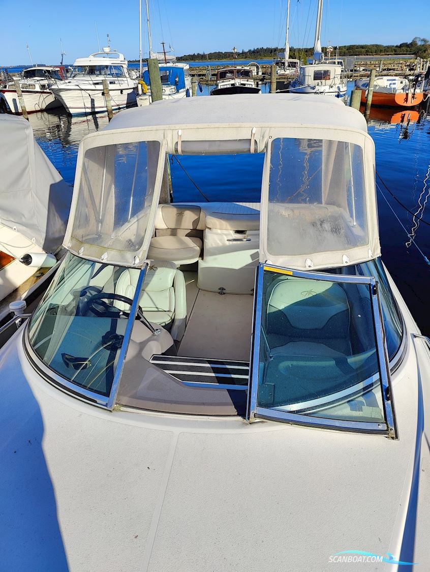 Monterey 218 LS Cuddy