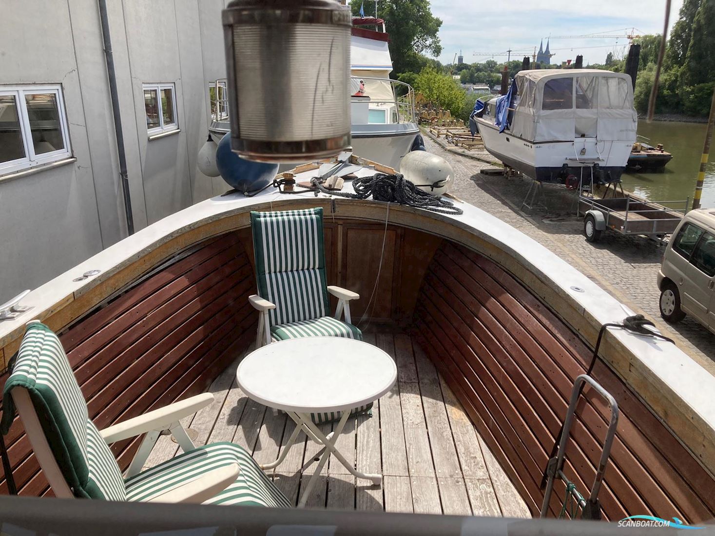 Motorboot