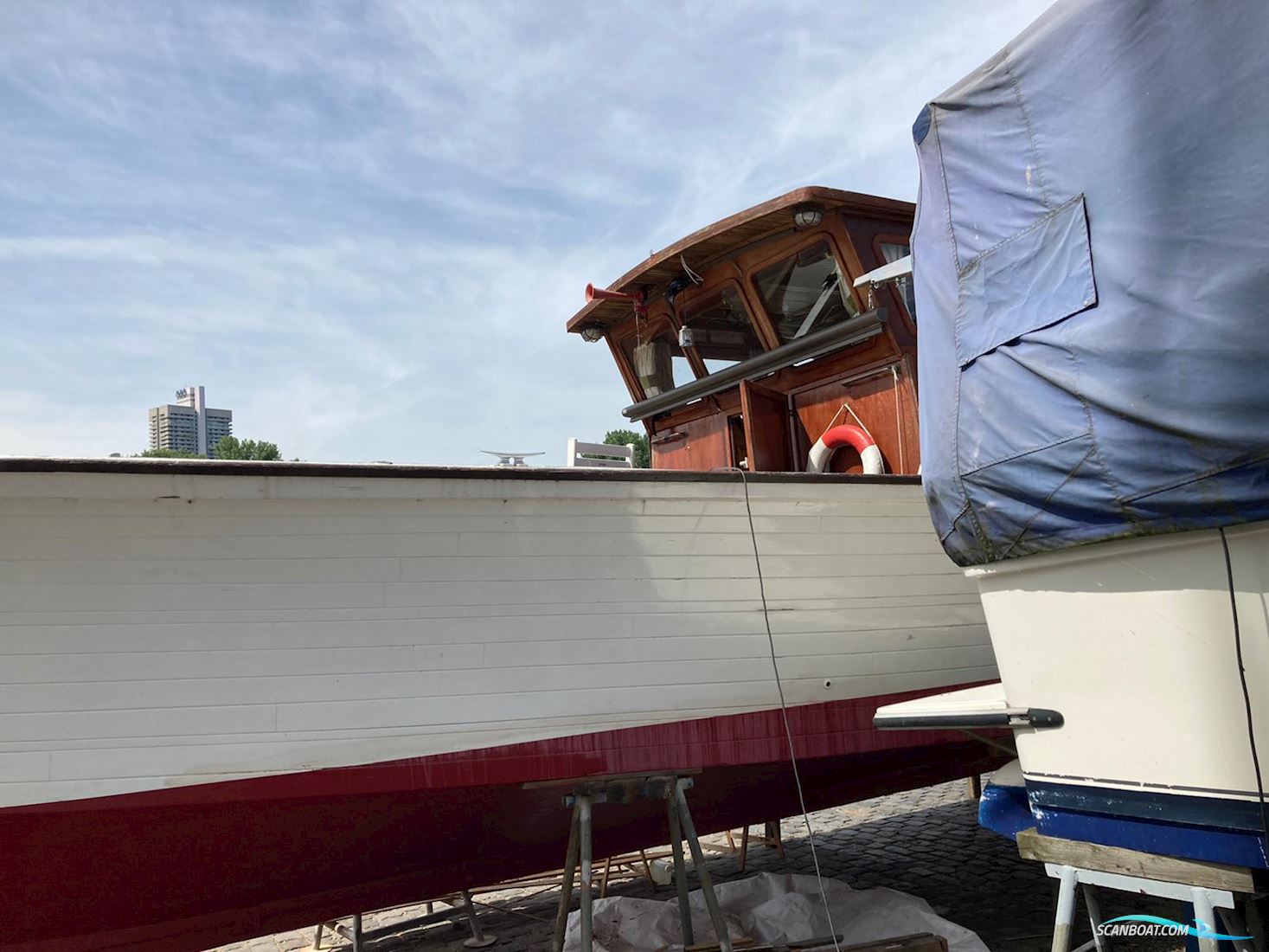 Motorboot