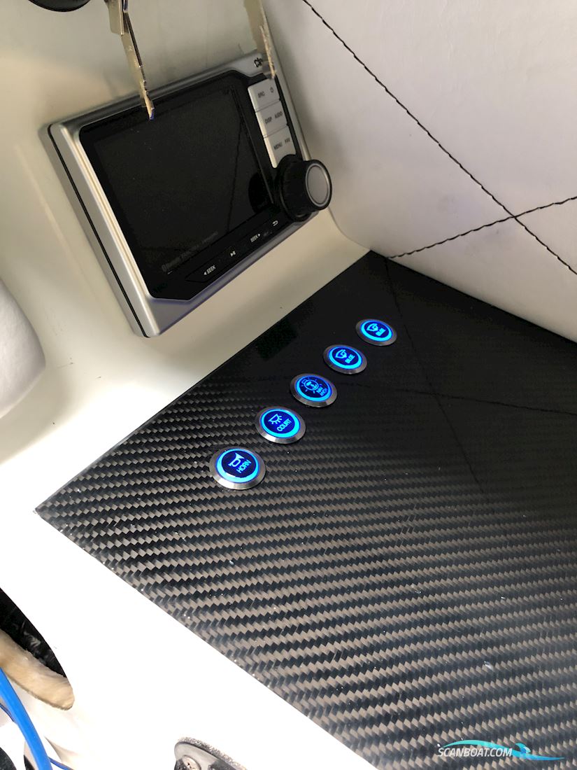 Predator/ Dough Wright