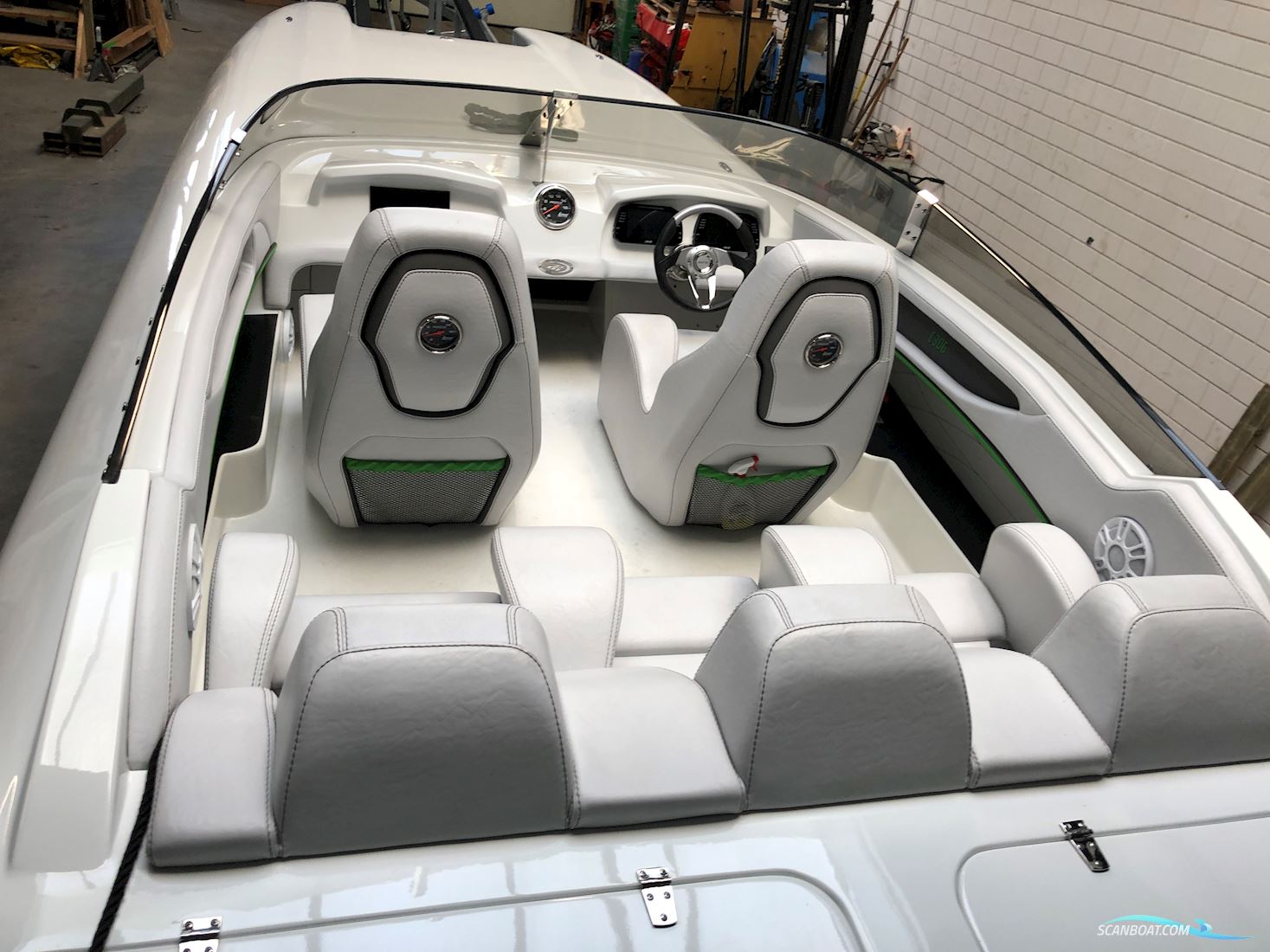 Predator/ Dough Wright