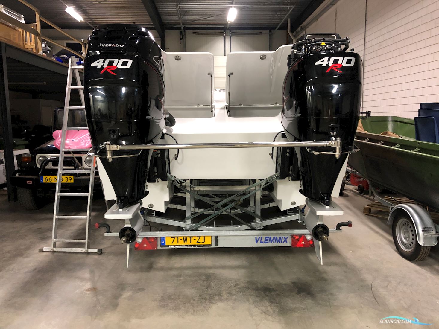 Predator/ Dough Wright