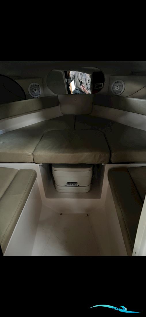 Regal 2250 Fasttrack