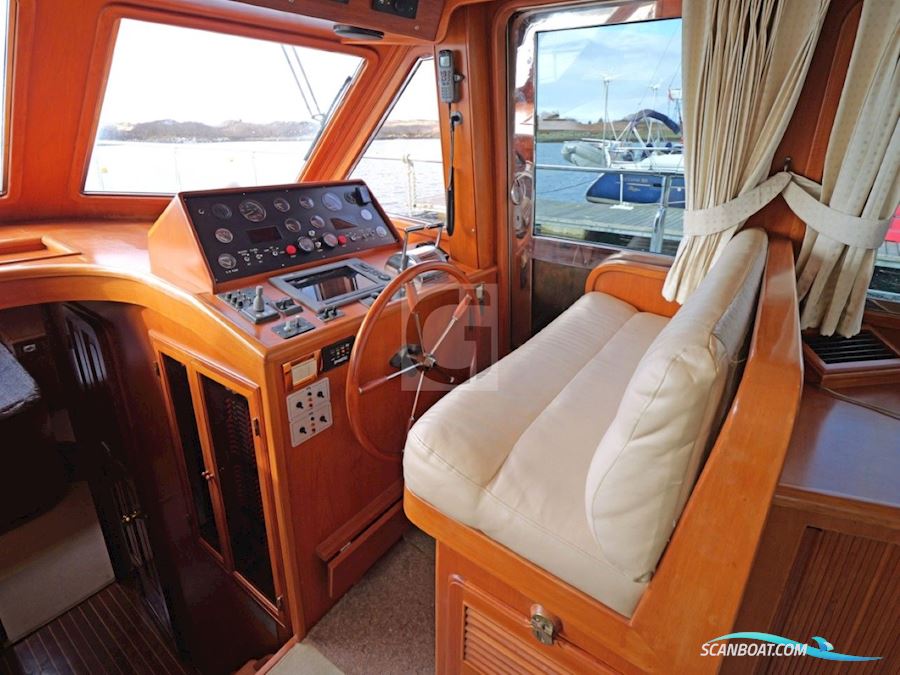 Trader 535 Signature