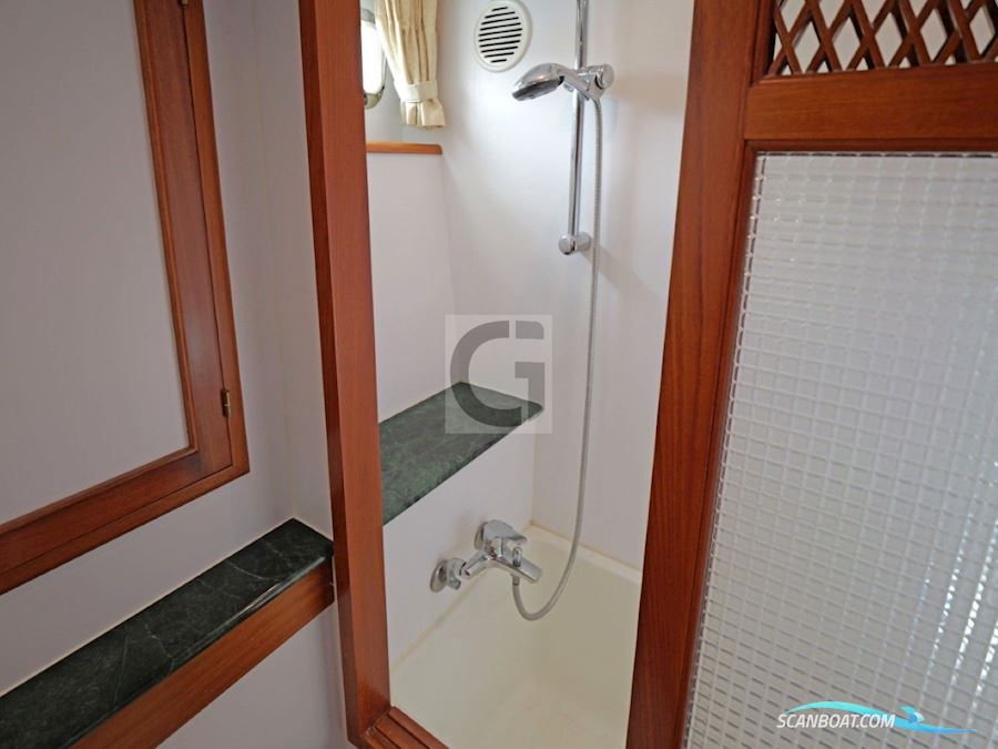 Trader 535 Signature